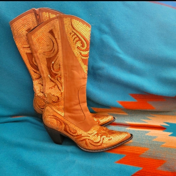 Helen's Heart sequin boots - Picture 3 of 11